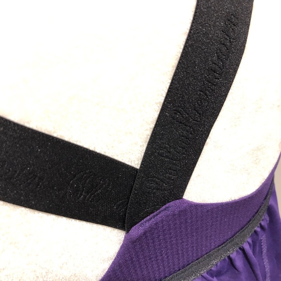 Lululemon two layered tank top with built in bra - Picture 7 of 8